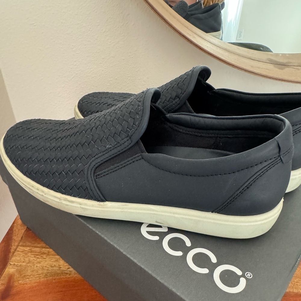 Navy blue Ecco Woven Leather loafers